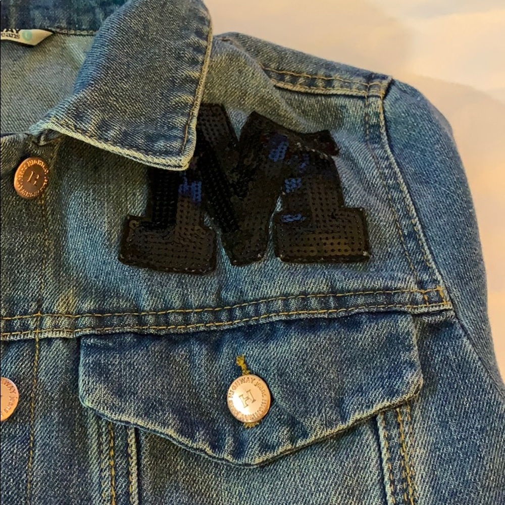 Denim jacket - Picture 5 of 9